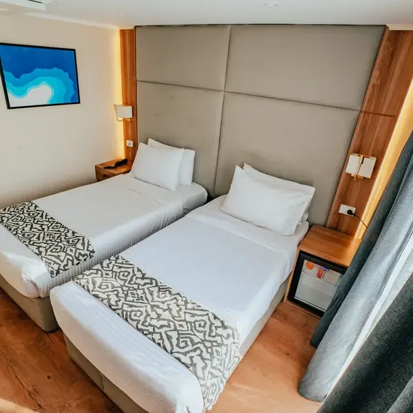 Cabins & Suites — 12