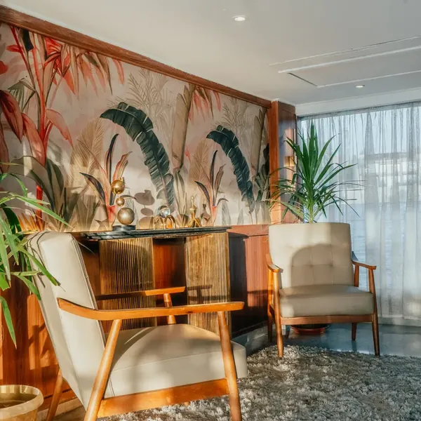 Reception & Lobby — 15