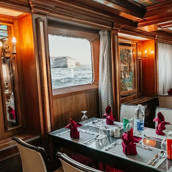 Restaurant — 27